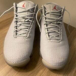 Nike Jordan Mens Horizon Low - Size 10 US - Wolf Grey
